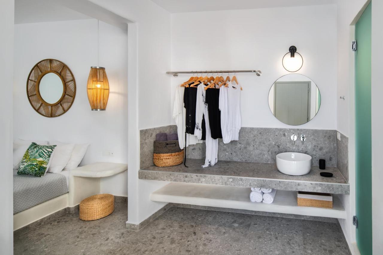 Deluxe Suite with Sea View