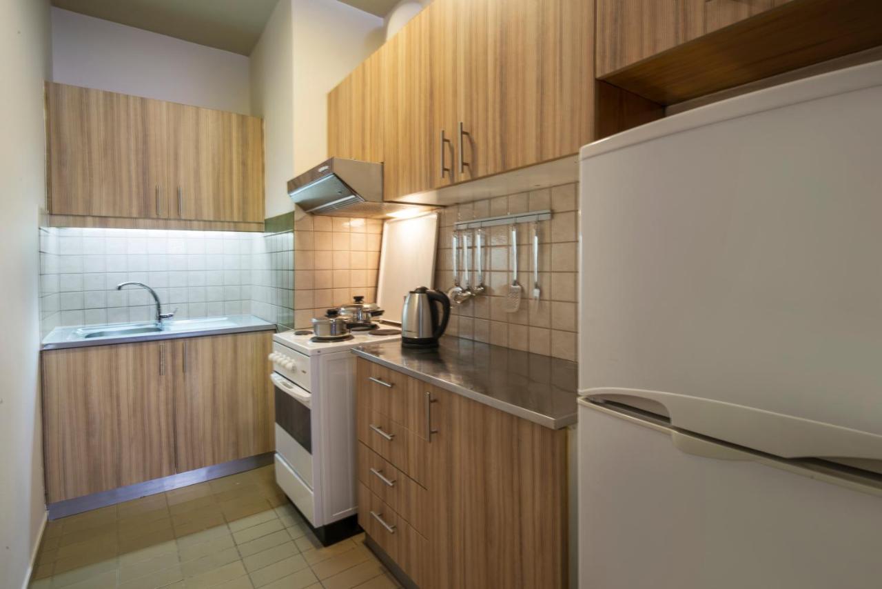 Standard Two-Bedroom Apartment Side Sea View