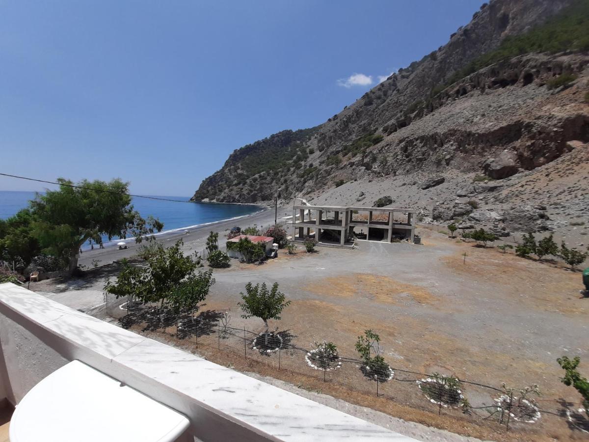 Double or Twin Room Partial Sea View