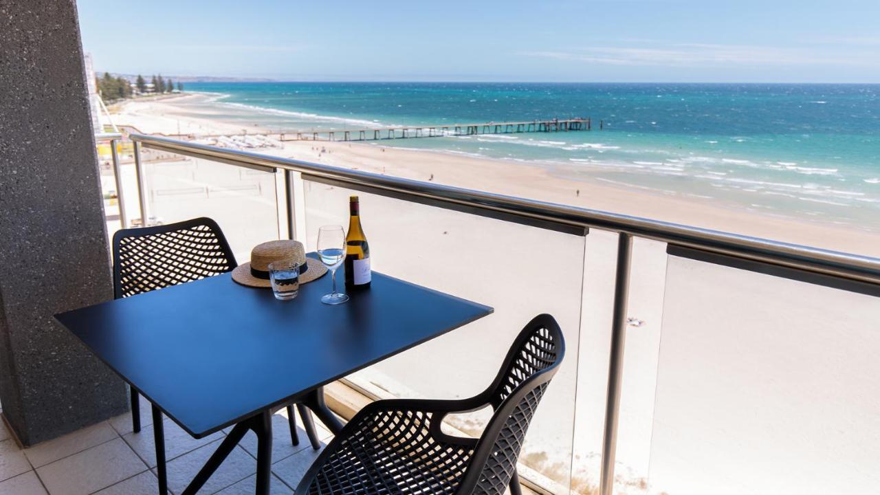 Premier One-Bedroom Apartment with Ocean View - No Housekeeping
