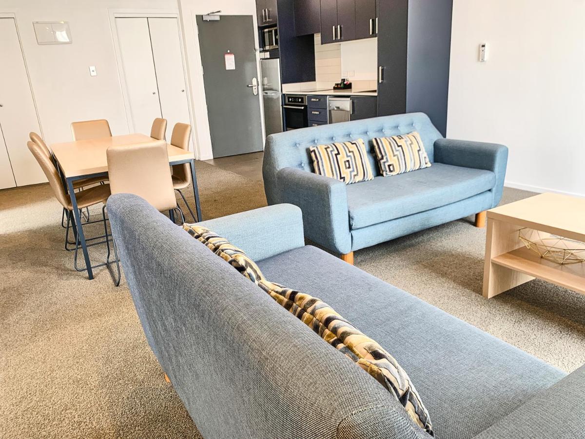 Two-Bedroom Apartment Non-Smoking
