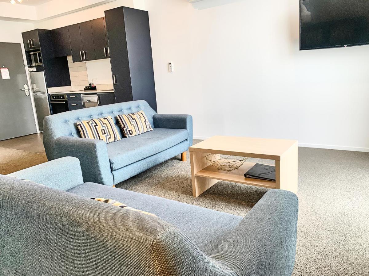 Two-Bedroom Apartment Non-Smoking