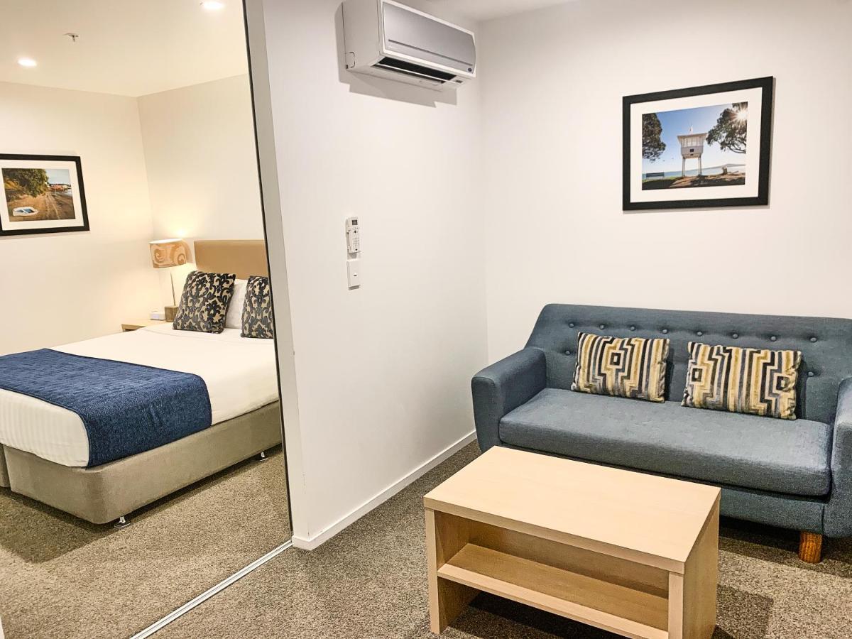 One-Bedroom Apartment Non-Smoking