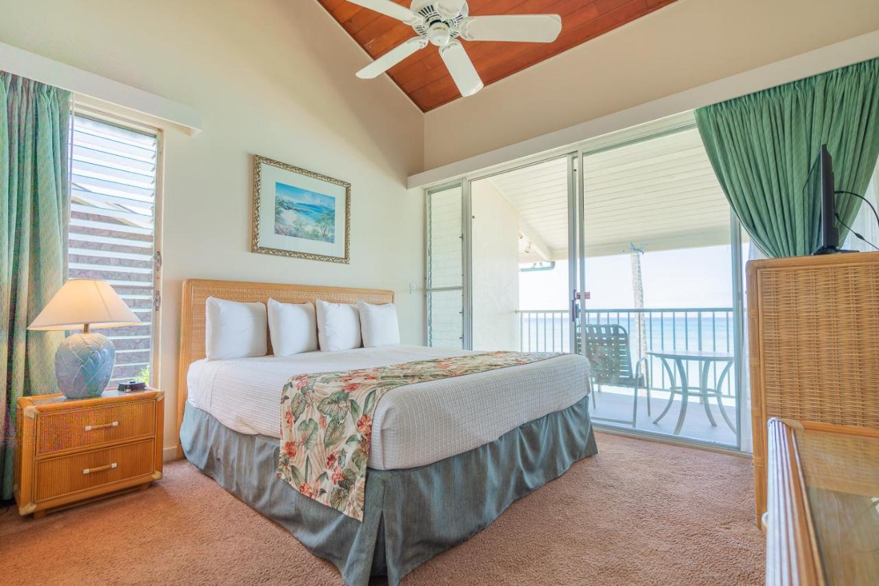 Two-Bedroom Apartment Beach Front