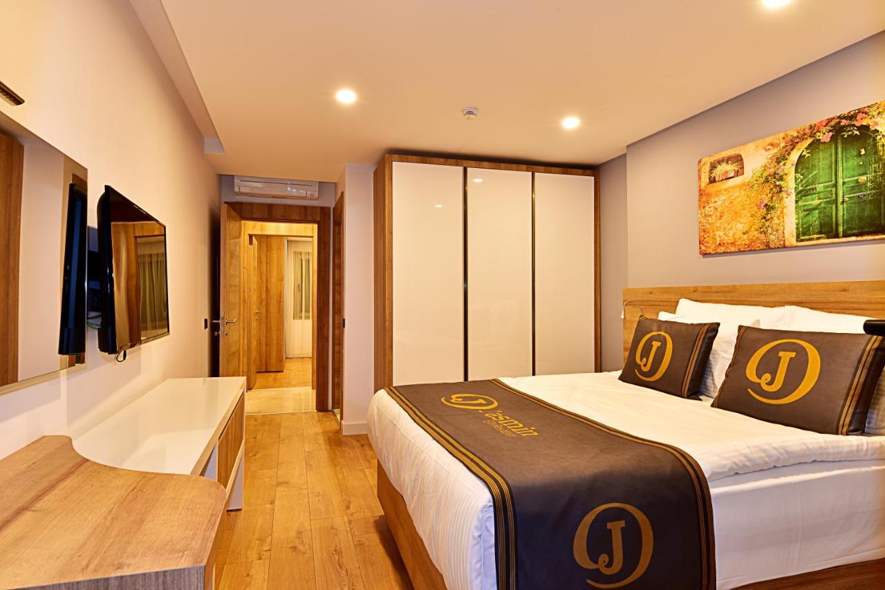 Two Bedroom Apartment with Seaview