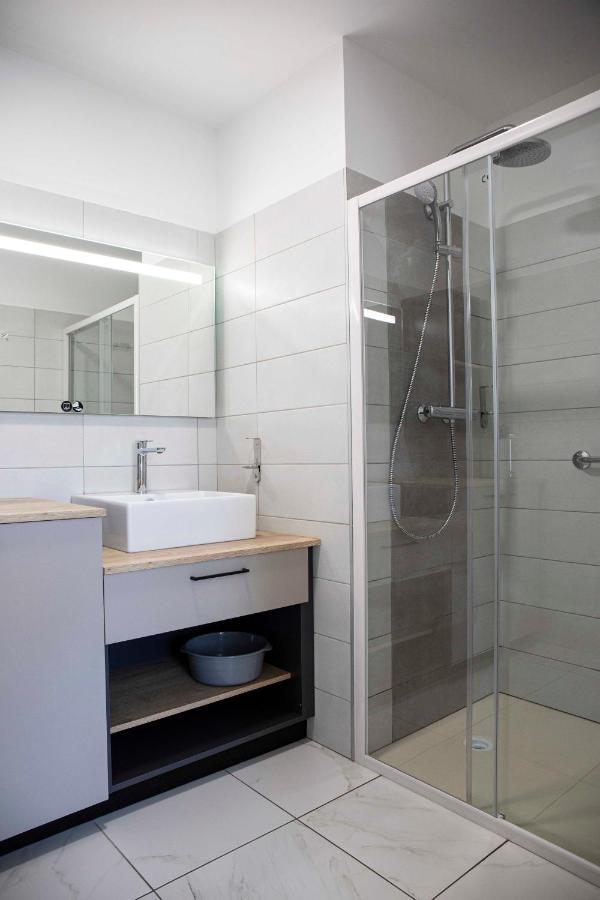 Appartement 2 Chambres avec Loggia (6 Personnes) - Vue sur Golf et Piscine