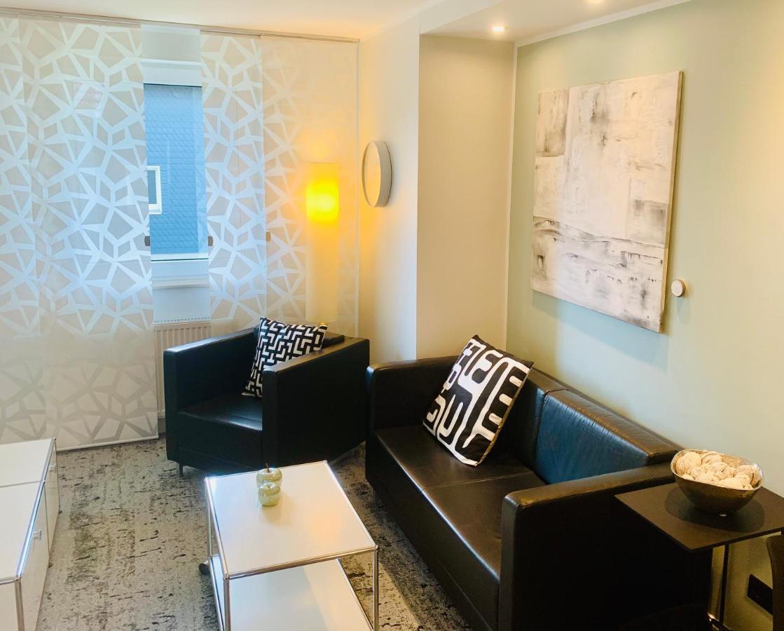 One-Bedroom Apartment,1115892768:JPEG