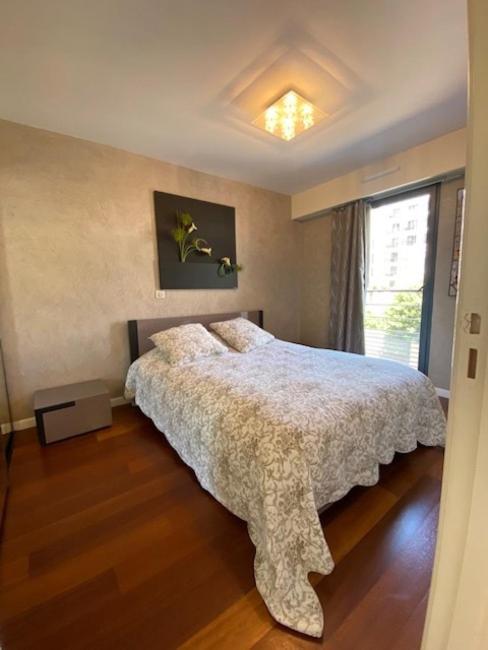 Superior One-Bedroom Apartment,1117019196:JPEG