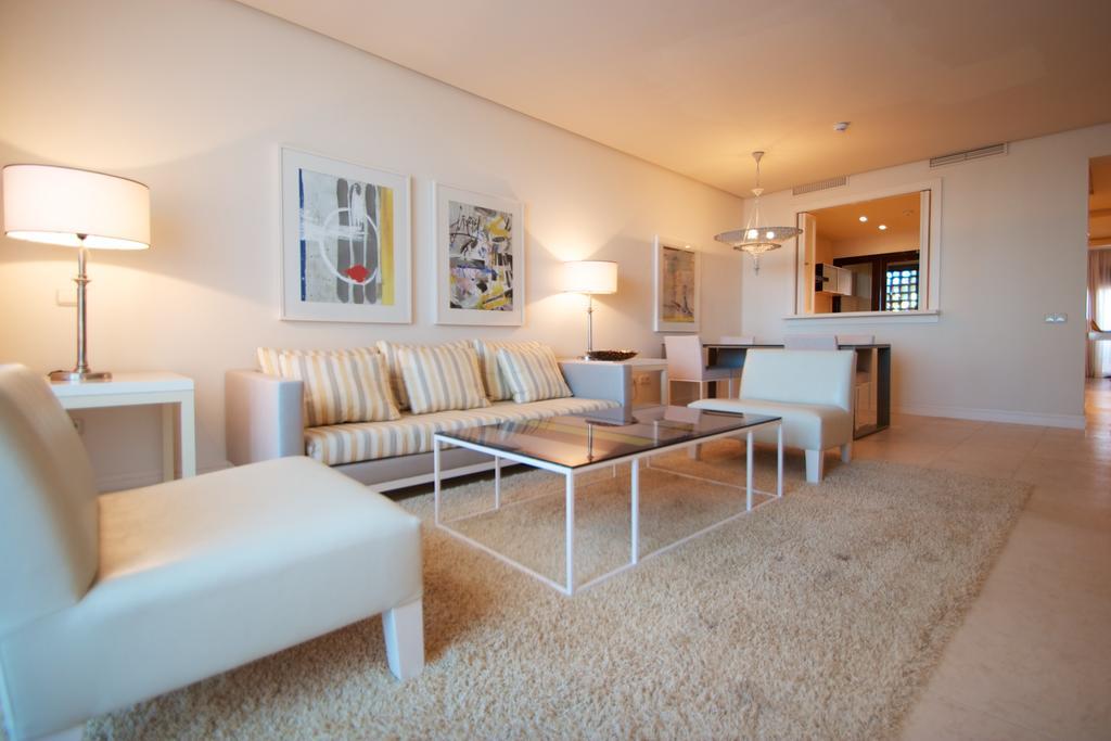 Luxury Two-Bedroom Apartment