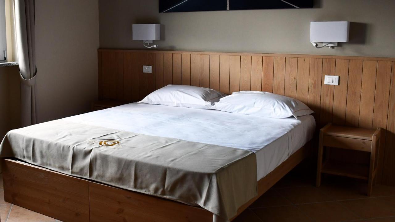Double Room,1132317975:JPEG
