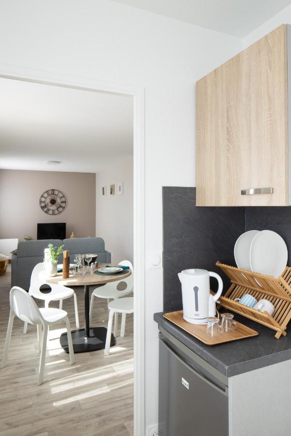 One-Bedroom Apartment,1145245015:JPEG