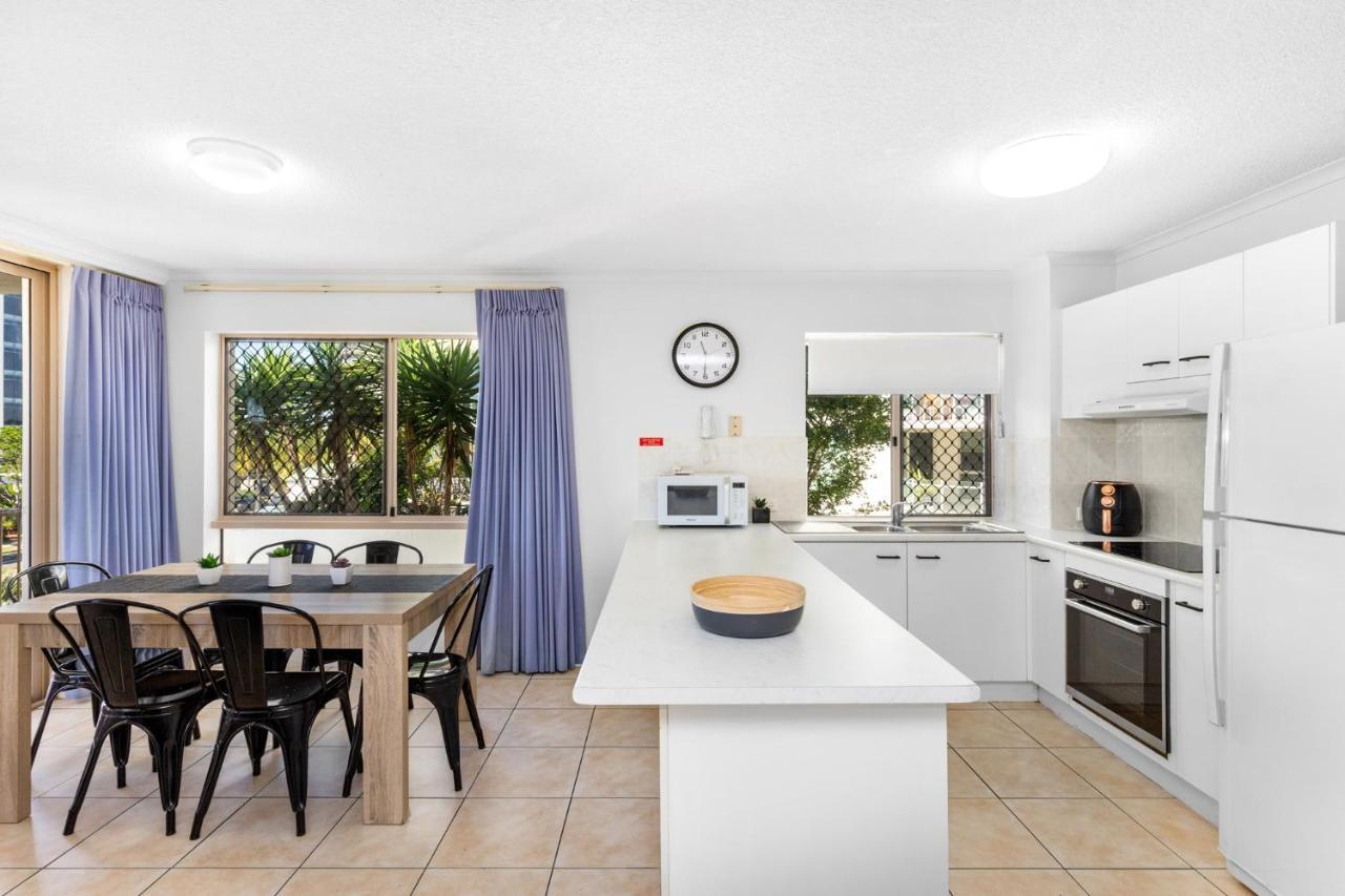 Three-Bedroom Apartment,1145728816:JPEG