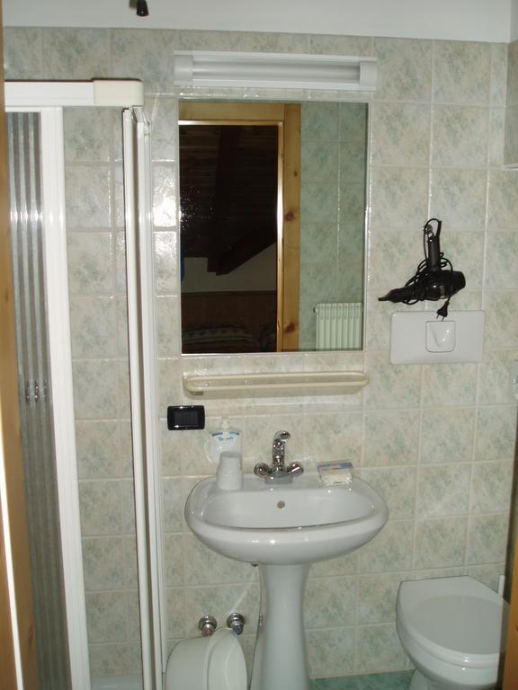 Two-Bedroom Apartment Two Bathrooms,114886754:JPEG