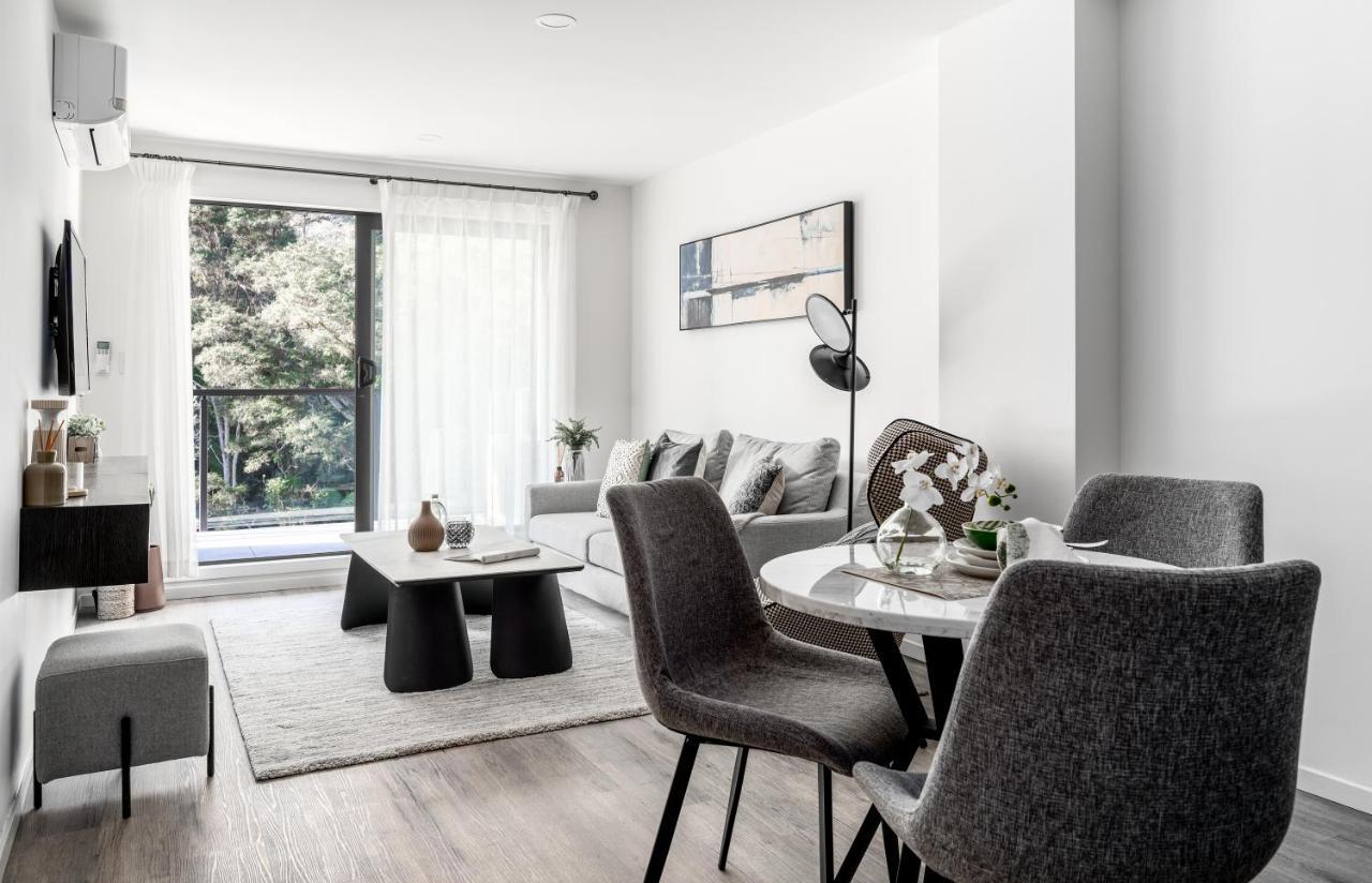 One Bedroom Premier Apartment