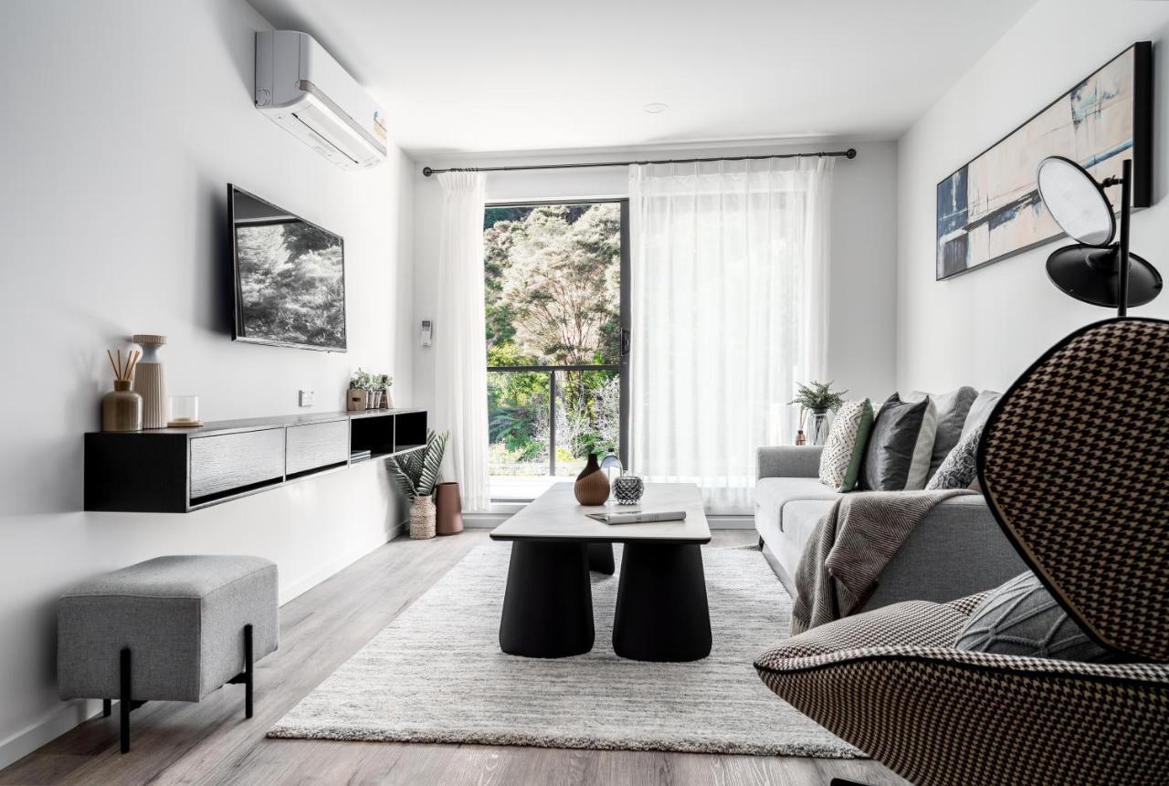 One Bedroom Premier Apartment
