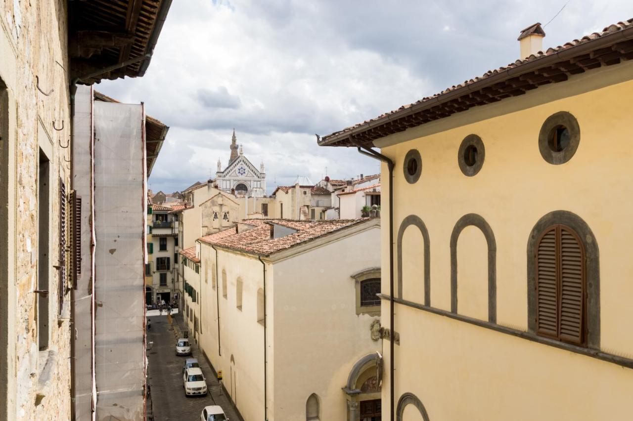 Bello Sguardo,1575026555:JPEG