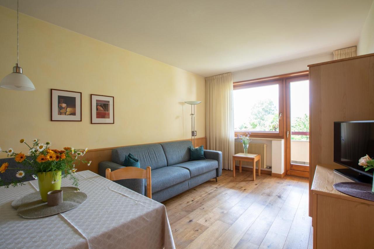 Two-Bedroom Apartment,1154330937:JPEG