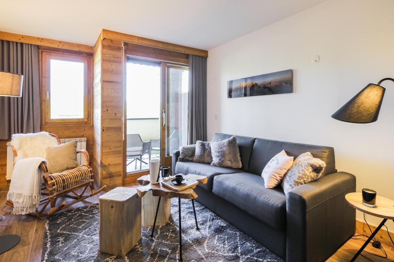 One-Bedroom Apartment,1162065525:JPEG