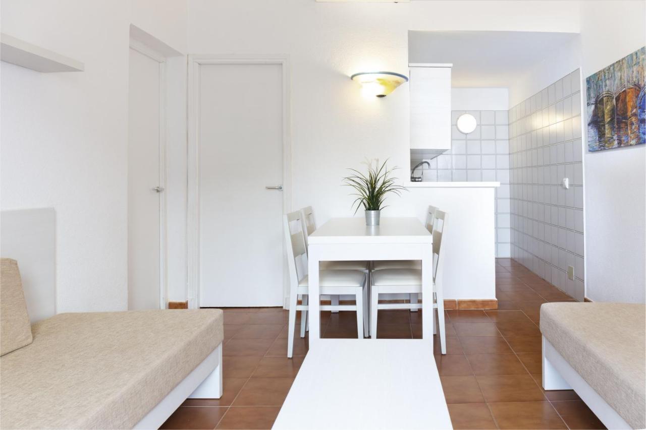 One-Bedroom Apartment with Waterpark,1175517706:JPEG