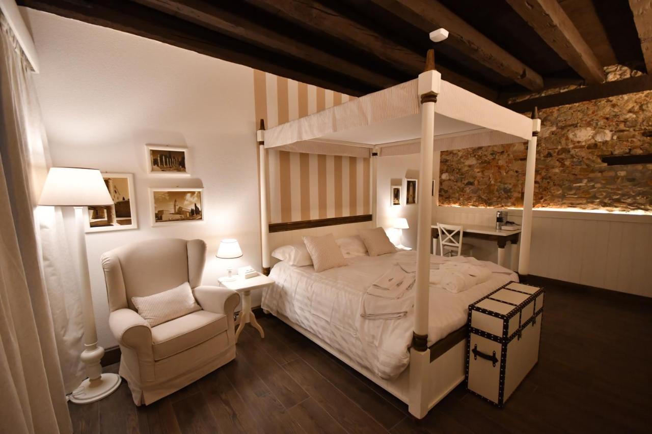 Double Room,1188224536:JPEG