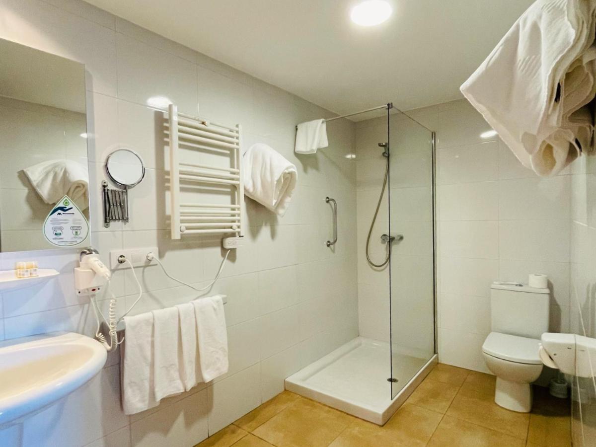 Three-Bedroom Apartment,1195017163:JPEG