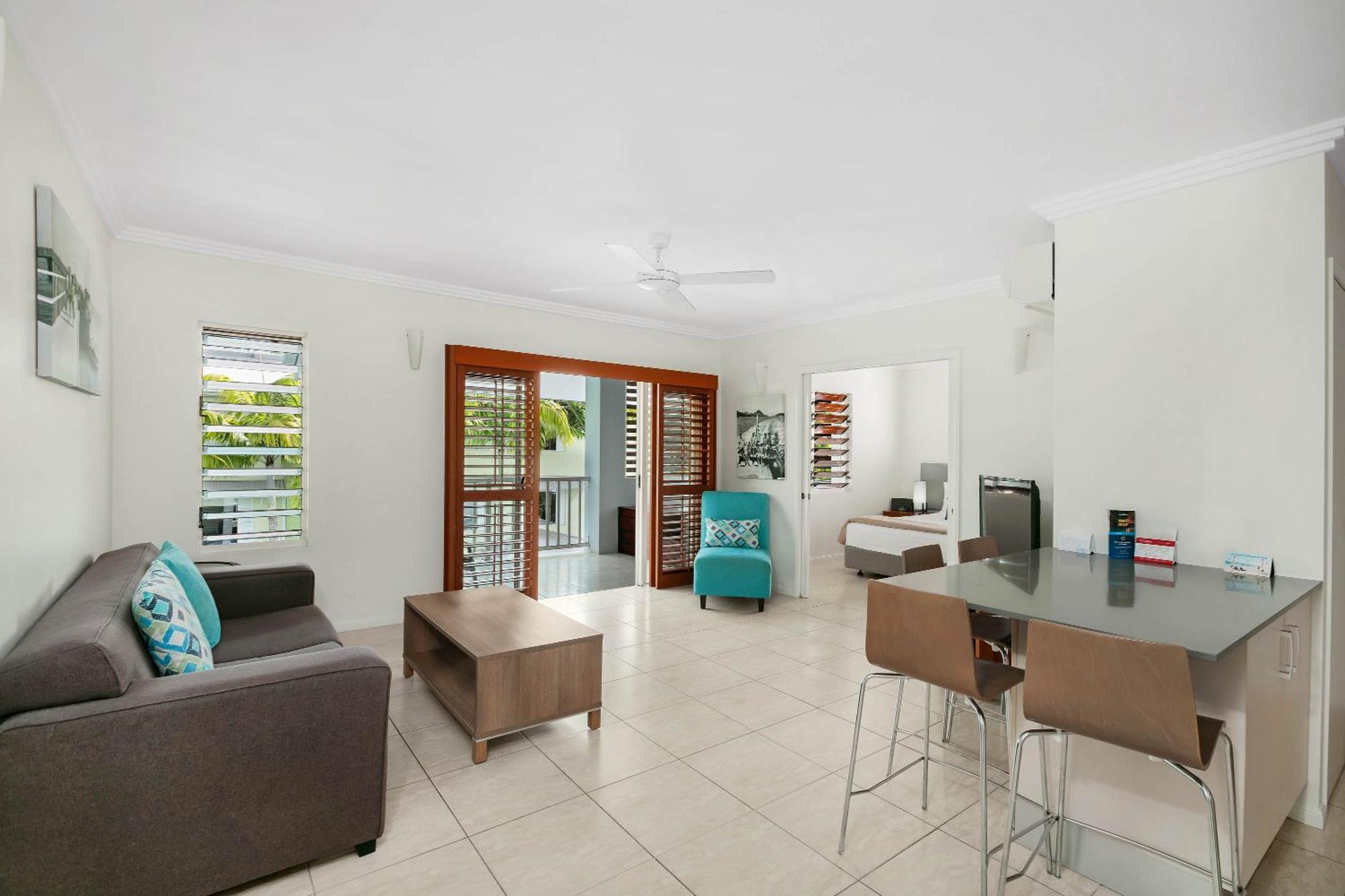 Two-Bedroom,1212415777:JPEG