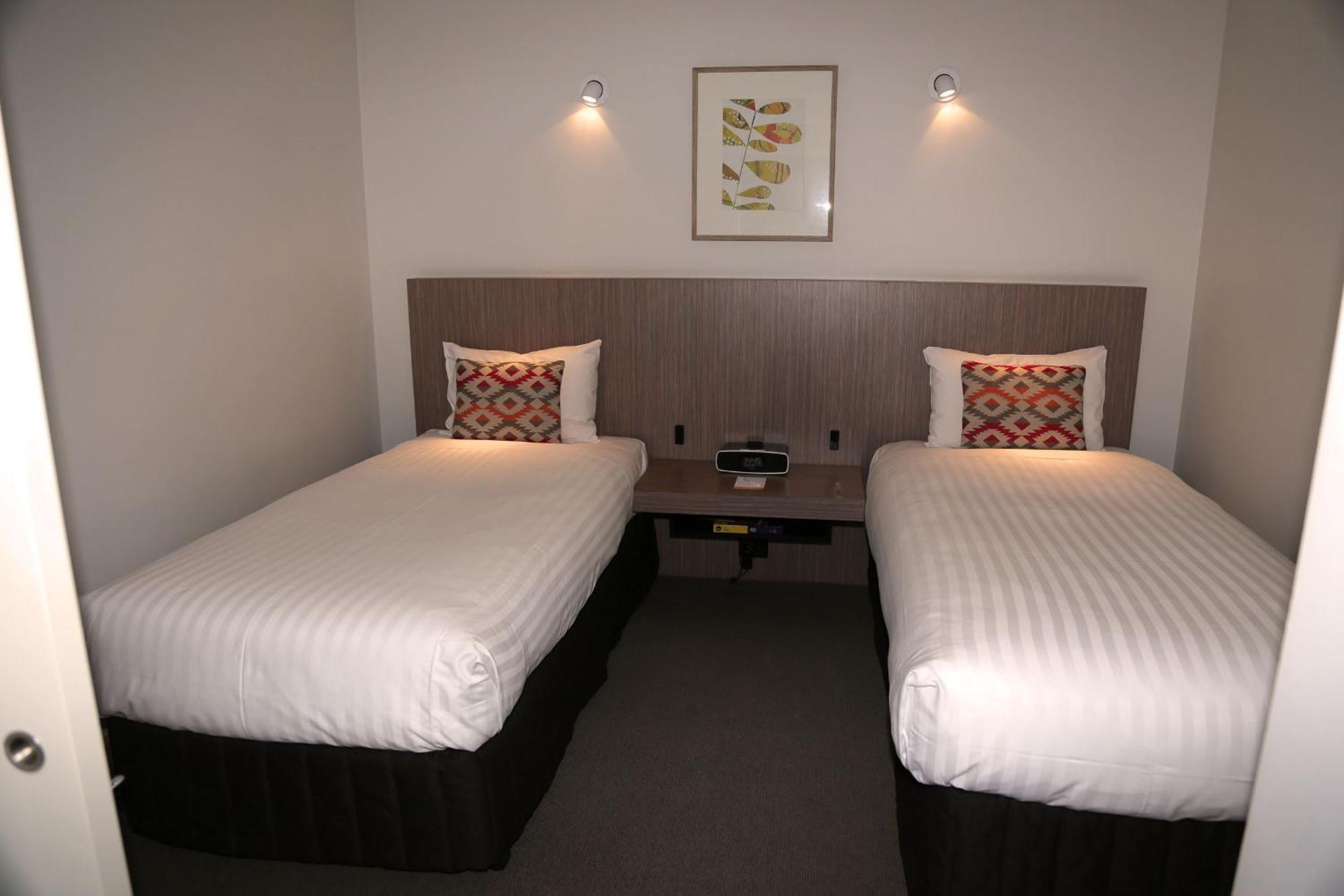 3 Bedroom Suite,1219967791:JPEG