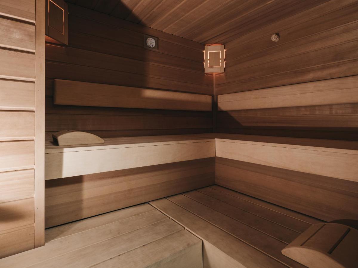 Four room apartment deluxe with private sauna