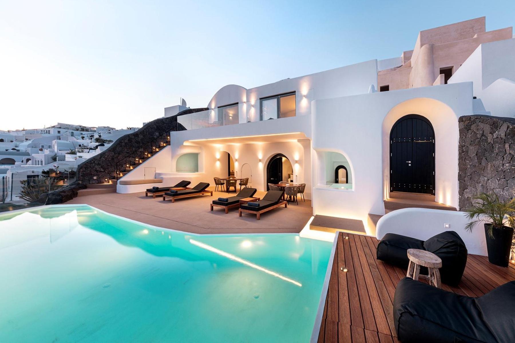 Villa,1562959765:JPEG