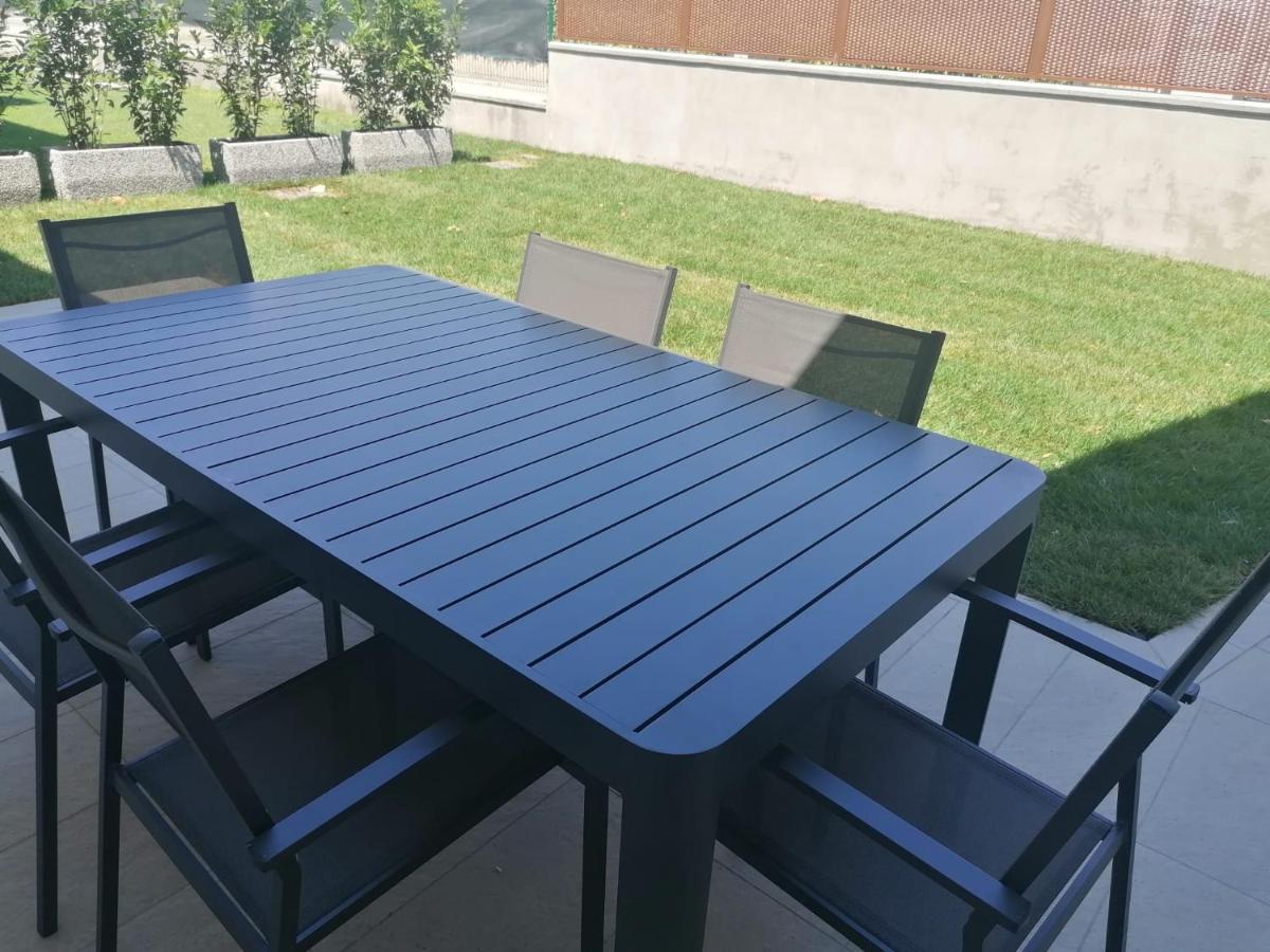 Appartamento Deluxe con 2 Camere da Letto - Dependance con Vista Giardino