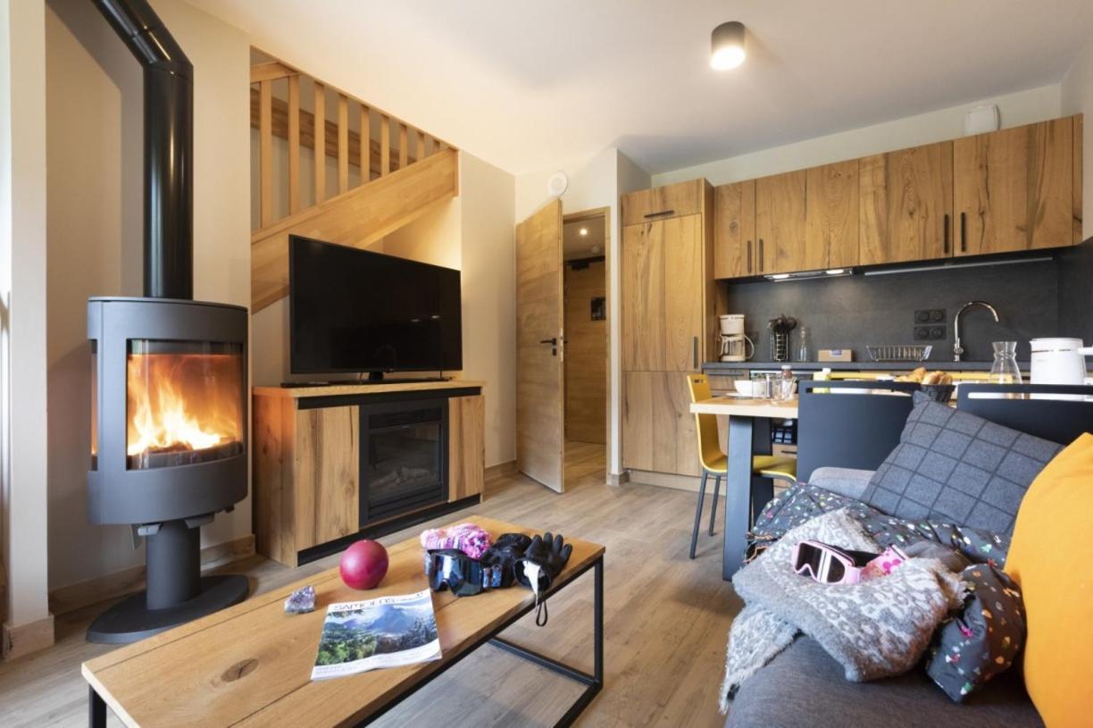 Two-Bedrooms Premium Apartment,1261575268:JPEG