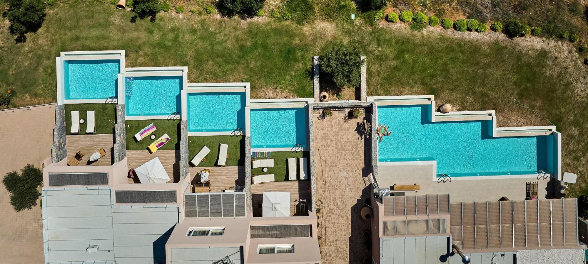 Bungalow de Luxe en Duplex avec Piscine à Débordement Privée