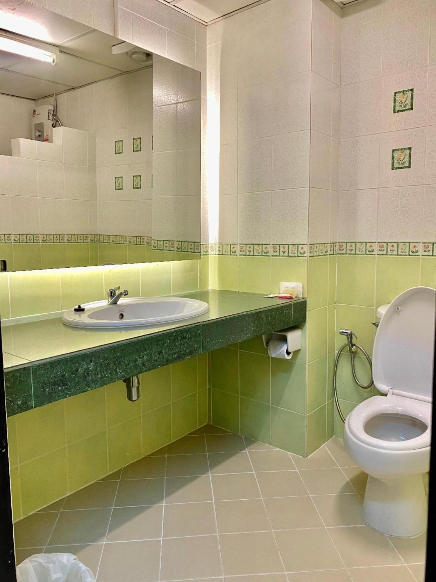 Standard Double Room,1274117635:JPEG