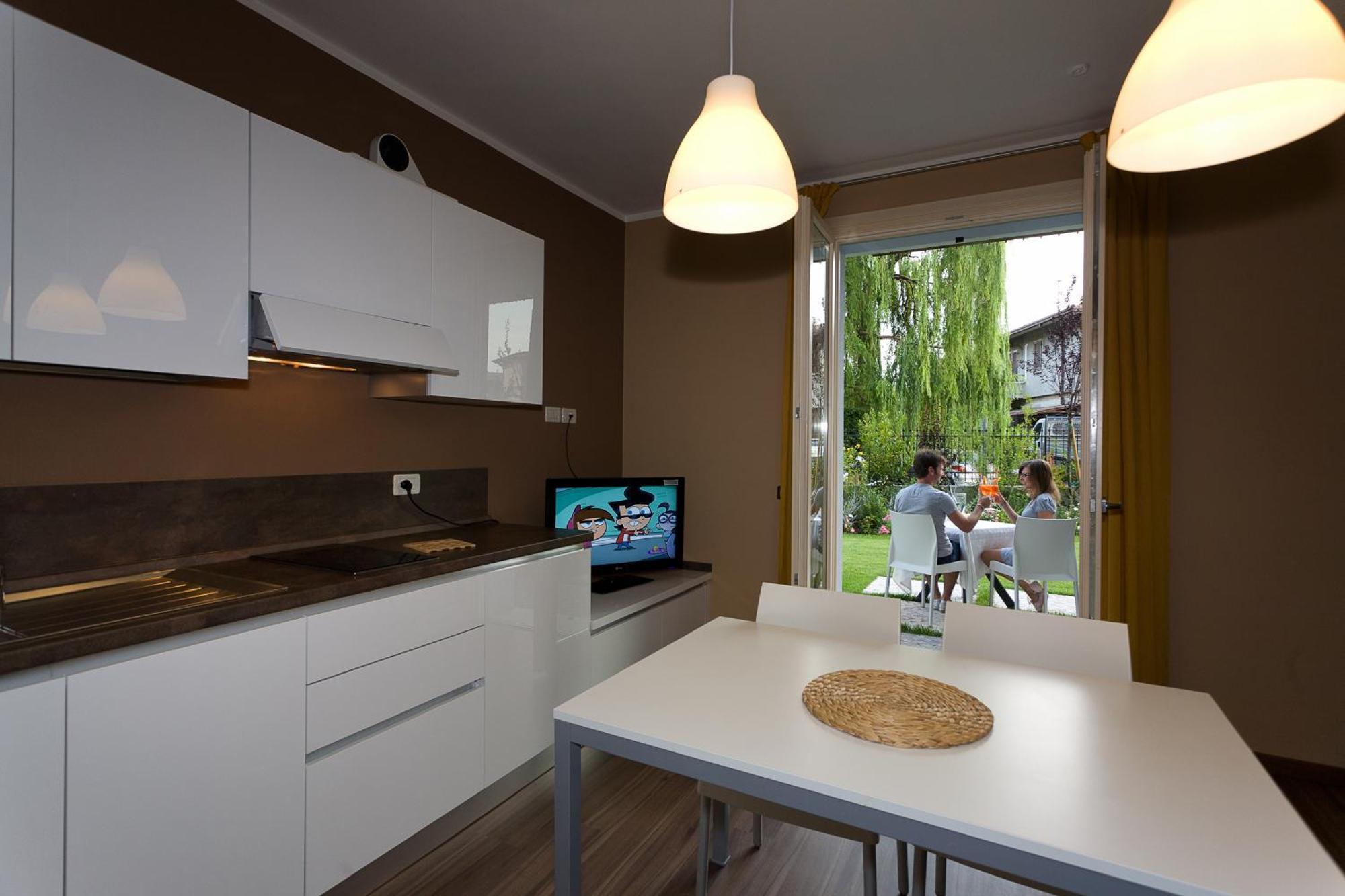 Superior Apartment,1274768803:JPEG