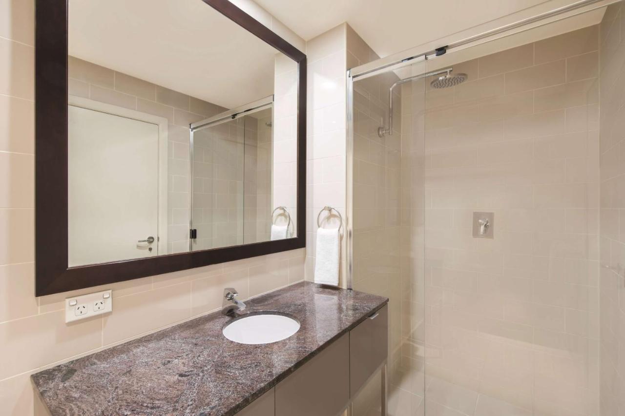 Premier Grand Two-Bedroom Apartment,1317259435:JPEG