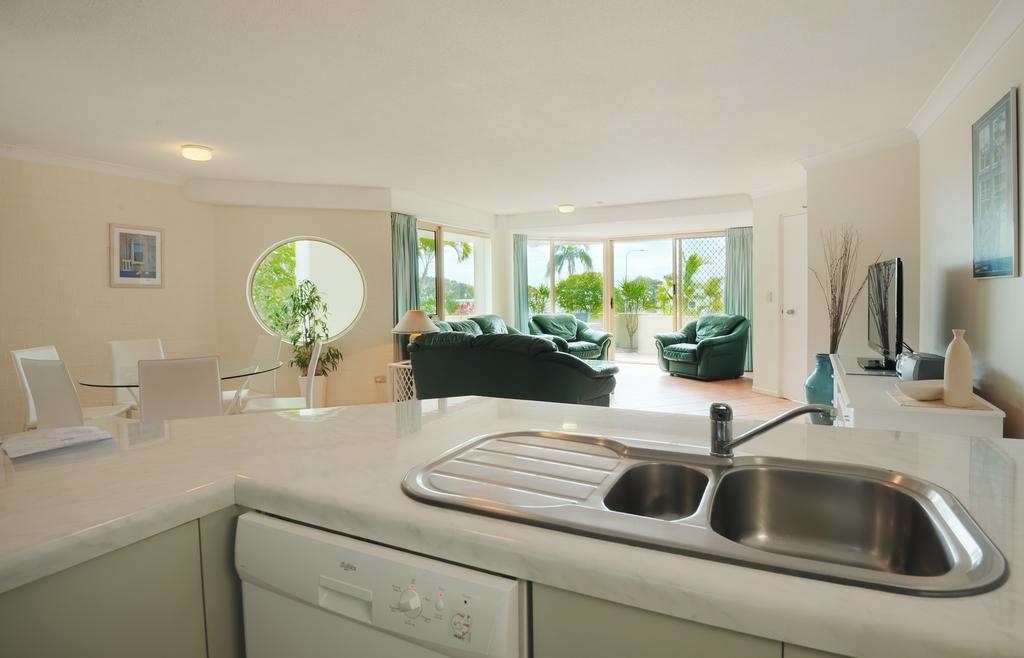 Three-Bedroom Courtyard Apartment