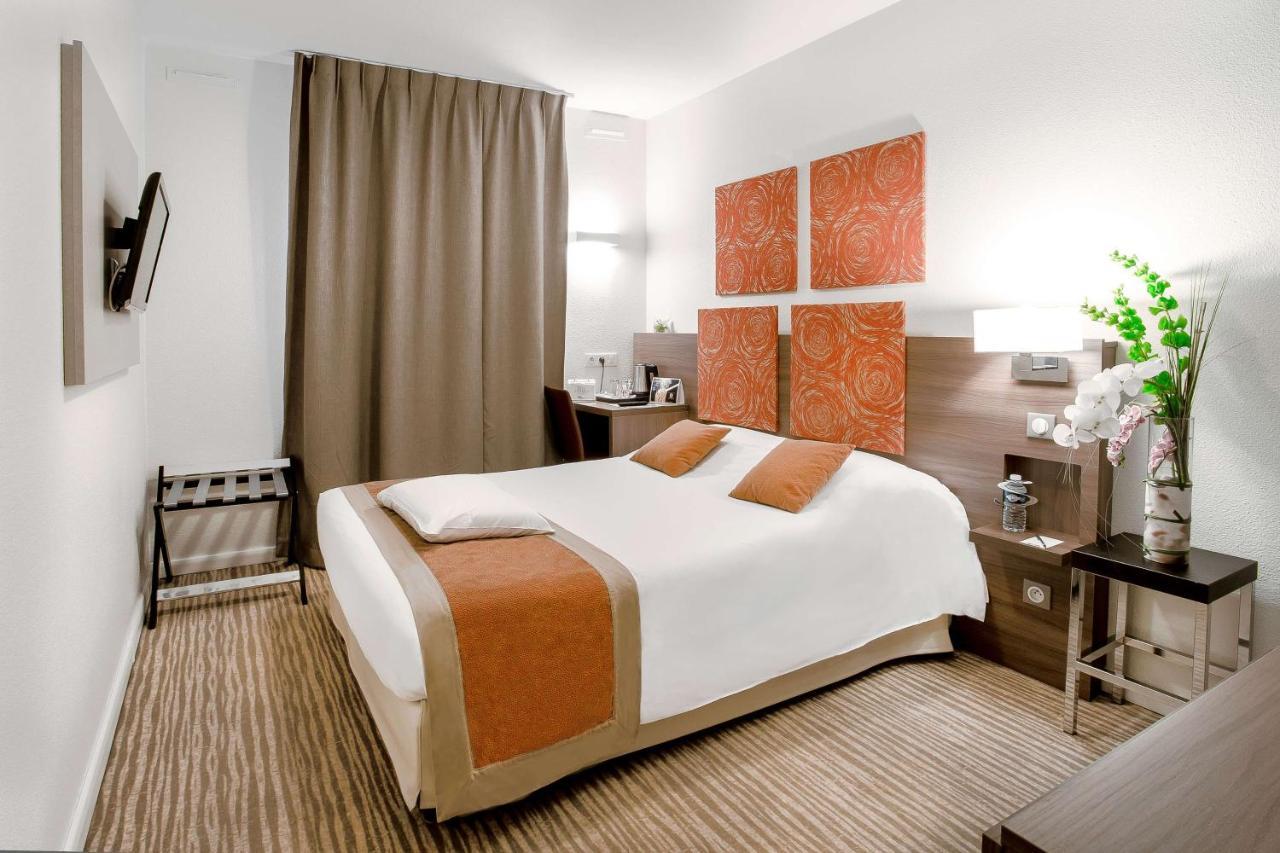 Standard Room - 1 Double Bed Balcony