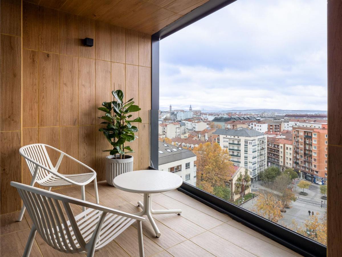 Deluxe Studio con balcón y vistas,1588547708:JPEG