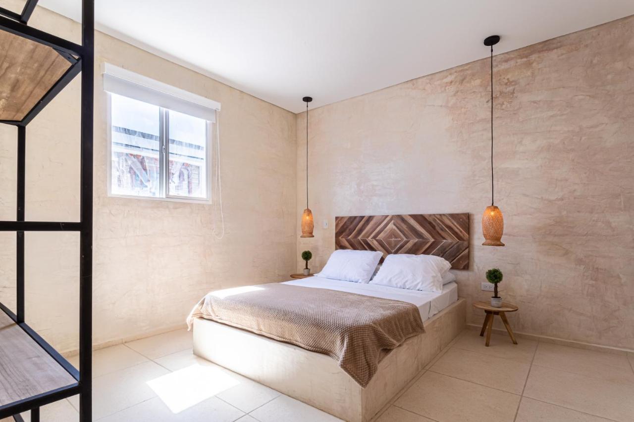 One-Bedroom Apartment,1341682766:JPEG