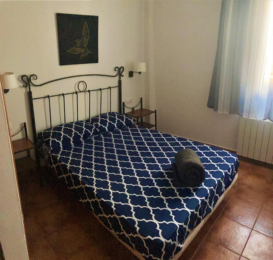 One-Bedroom Apartment,1361906270:JPEG
