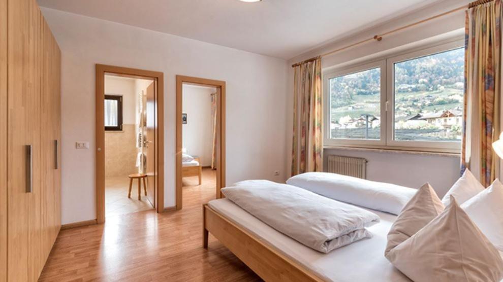 Two-Bedroom Apartment,1368145454:JPEG