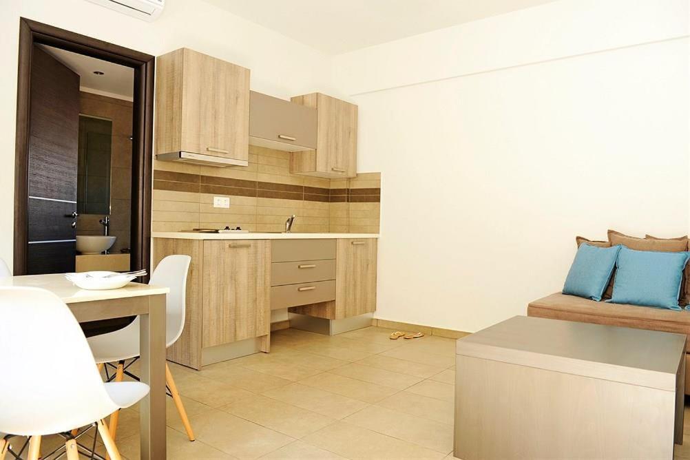 Superior Apartment,1396875395:JPEG