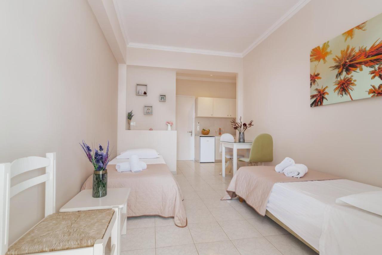 One-Bedroom Apartment with Garden View