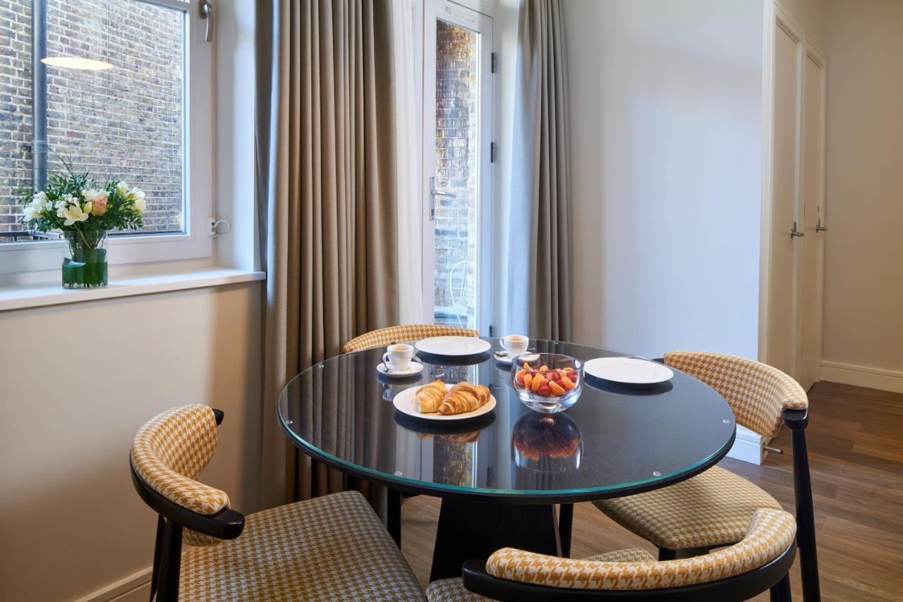 Luxury One Bedroom Apartment,1419074949:JPEG
