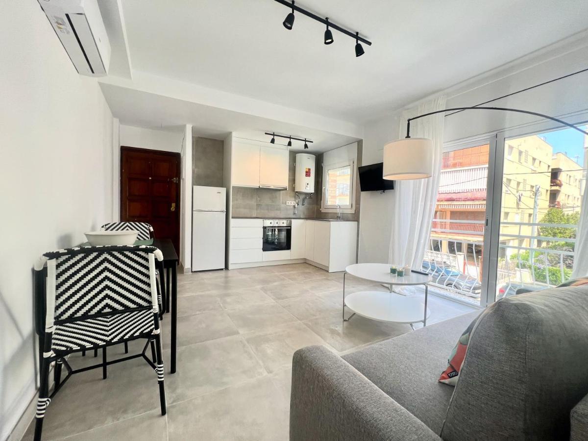 Apartamento con balcón