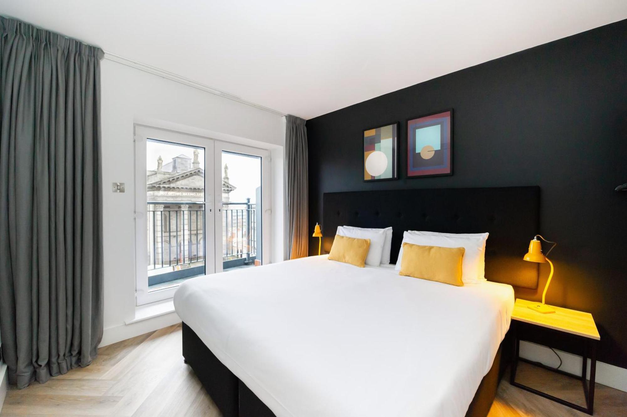 One-Bedroom Apartment,1432987684:JPEG