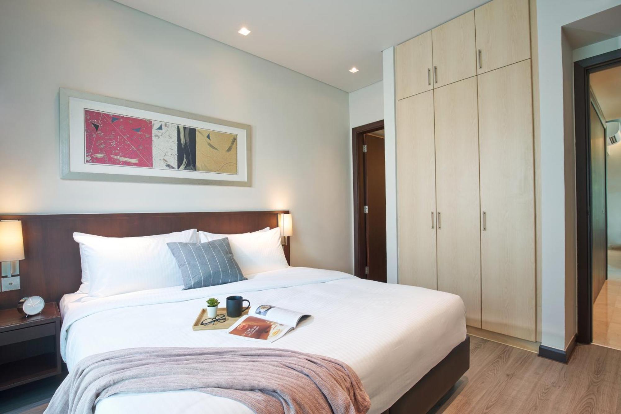 Deluxe Two-Bedroom Apartment