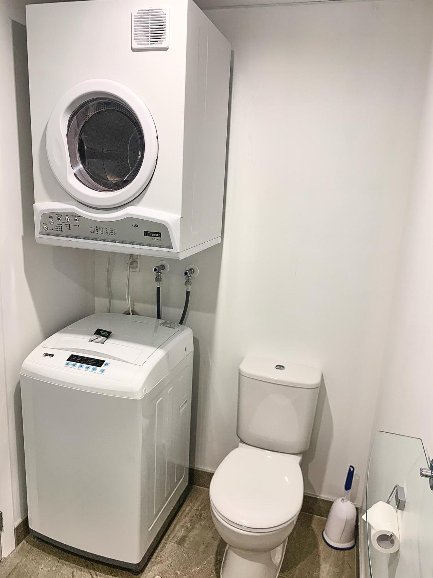 One-Bedroom Apartment Non-Smoking