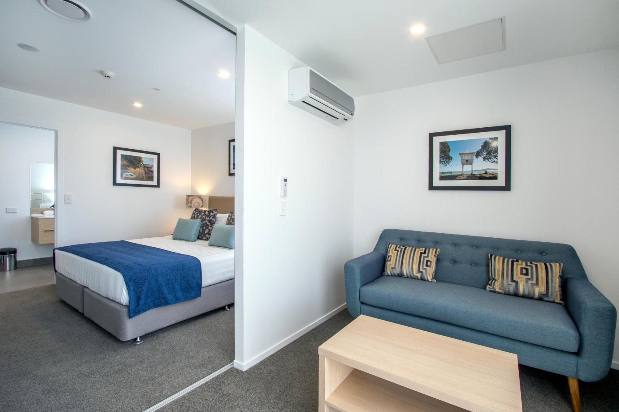 One-Bedroom Apartment Non-Smoking
