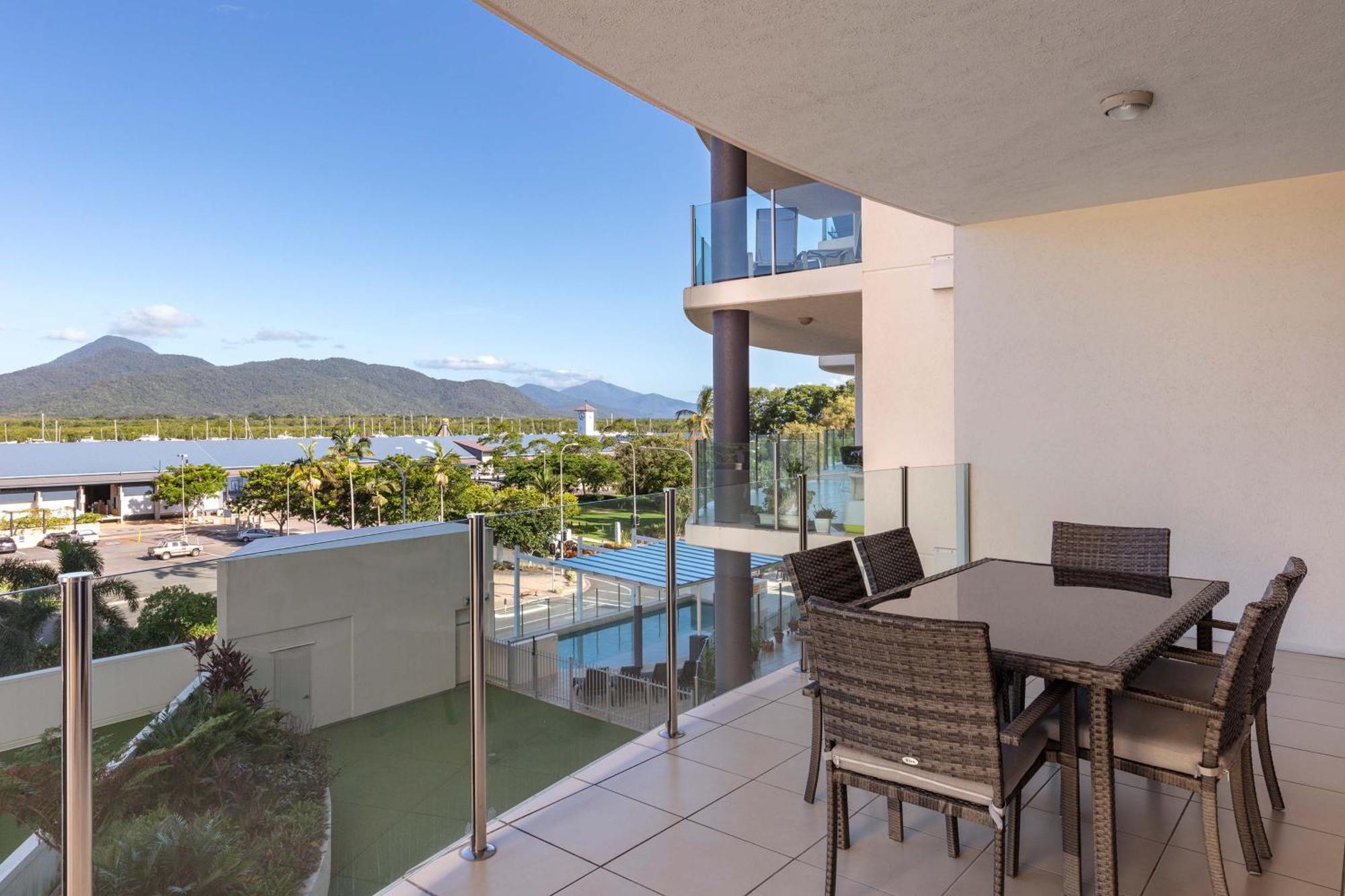 Two-Bedroom Apartment Water View